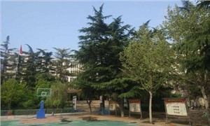 学校操场