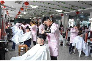 美发与形象设计（发型设计方向）