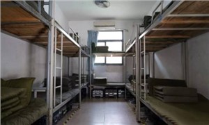 学校宿舍