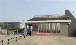 学校大门