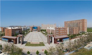 学校大门
