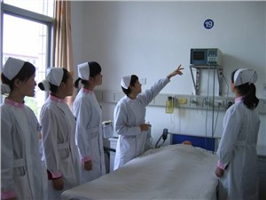 固镇县职业技术学校护理专业介绍