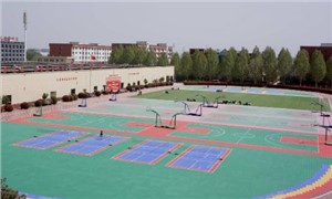 学校操场