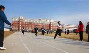 学校操场