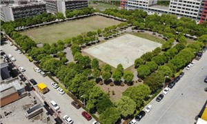 学校操场