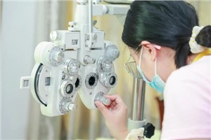 眼视光与配镜