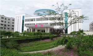 学校食堂