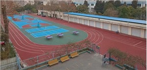 学校操场
