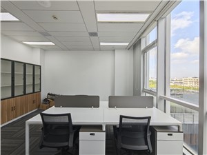 高行数智未来湾工位